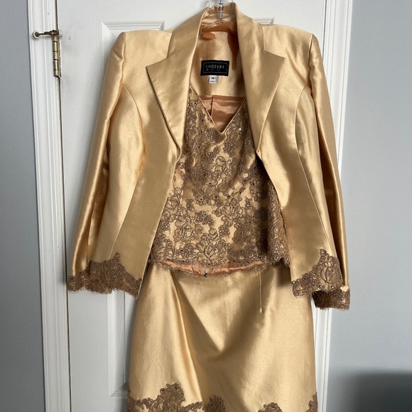3 piece suit